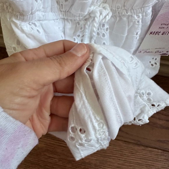 Romper NWT - Picture 4 of 5